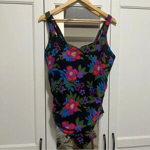 LLBEAN Black Tropical Floral Print Slimming Swimsuit